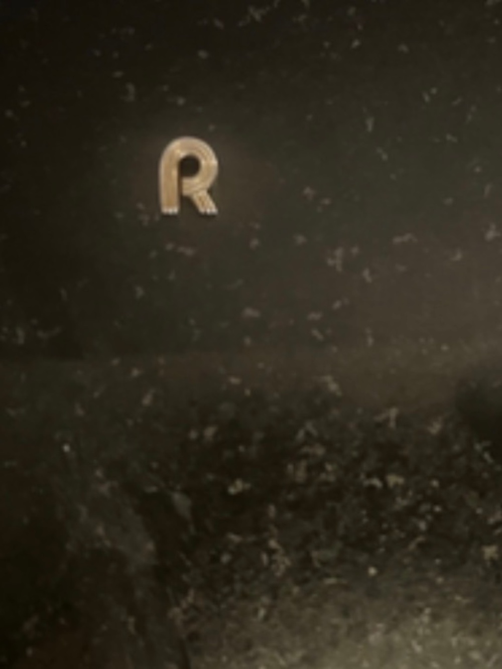 Adina Reyter groovy initial midi bead R